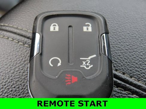 Used 2019 GMC Terrain Denali w/ Advanced Safety Package image 39