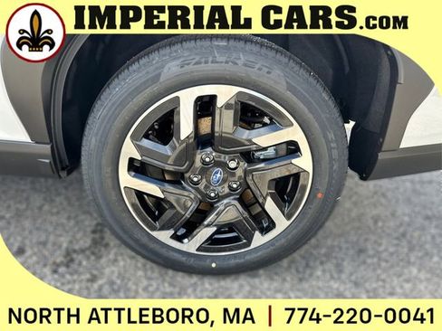 New 2025 Subaru Forester Premium image 24