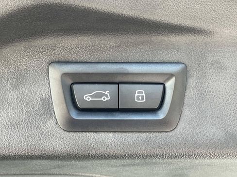 Used 2024 BMW X7 xDrive40i w/ Executive Package AWD/4WD image 12