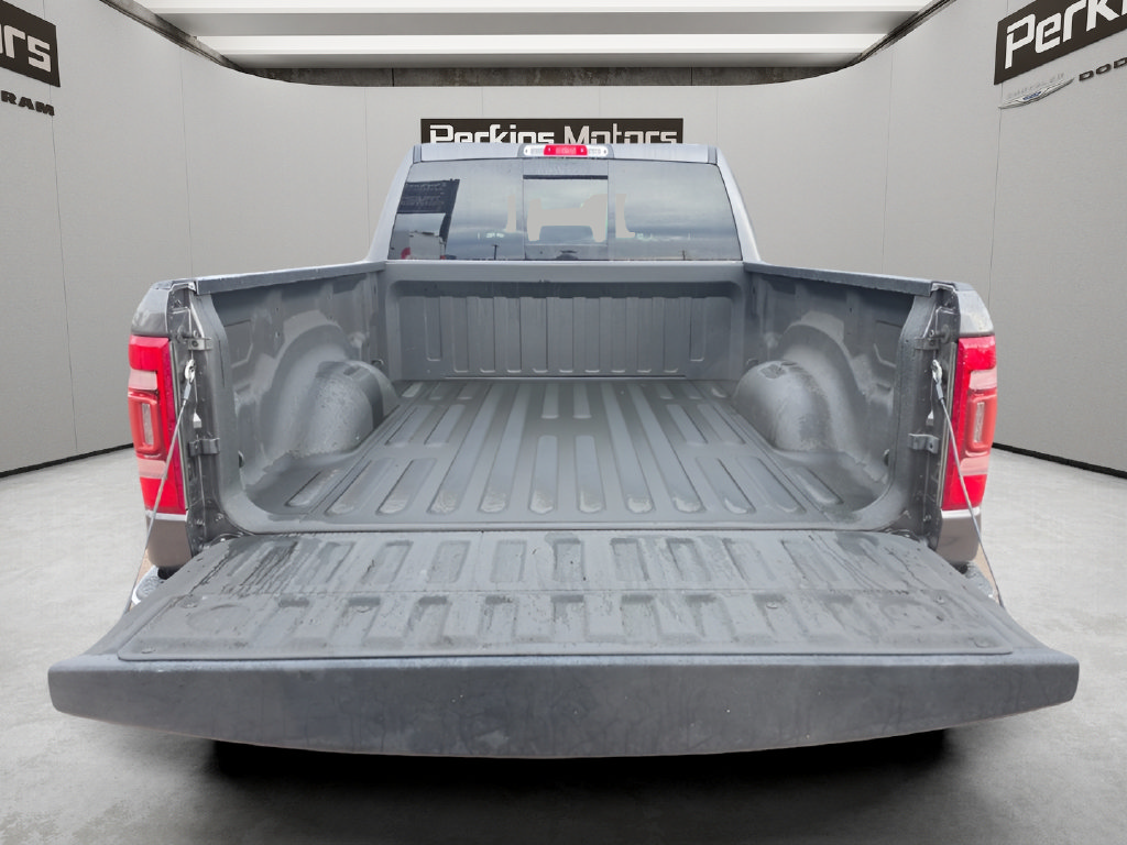 Used 2023 RAM 1500 Laramie RWD image 12