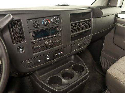 Used 2017 Chevrolet Express 3500 LT w/ LT Preferred Equipment Group image 24