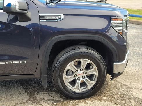 Used 2024 GMC Sierra 1500 SLT RWD image 7