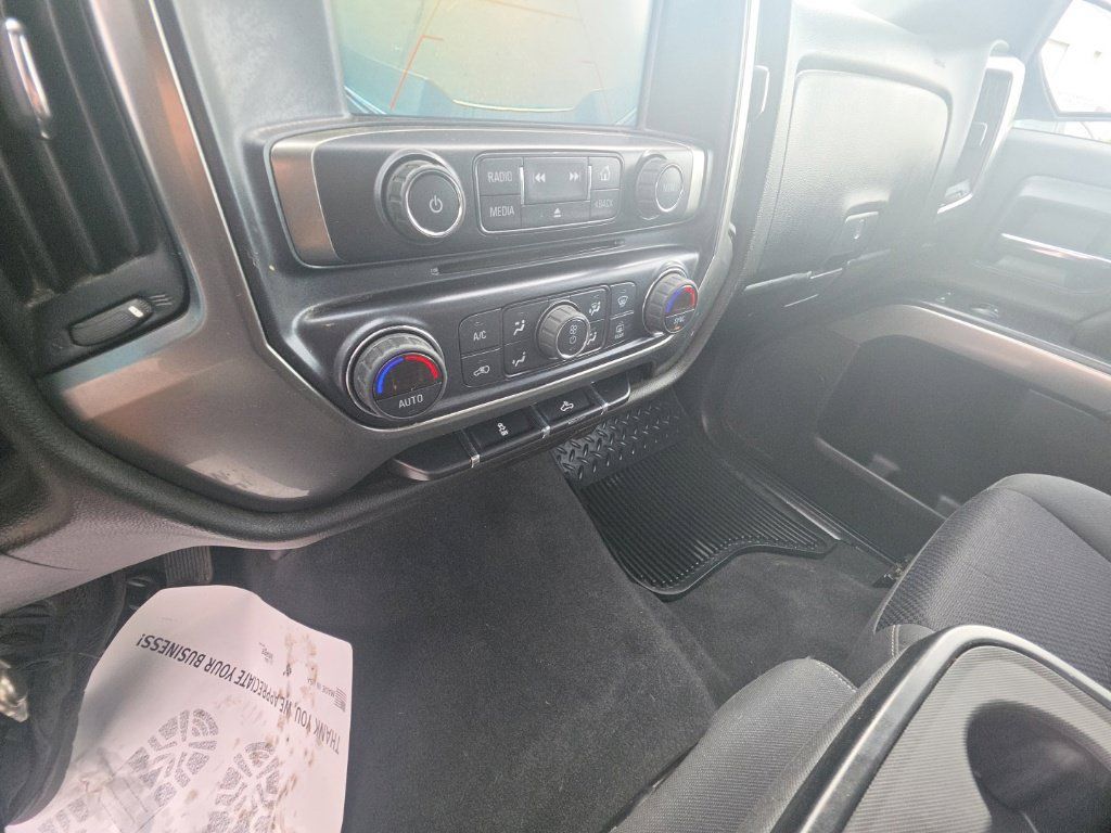 Used 2019 Chevrolet Silverado 1500 LT w/ All Star Edition AWD/4WD image 22