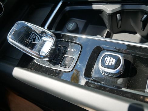 New 2026 Volvo XC60 B5 Plus w/ Protection Package Premier image 9