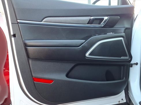 Certified 2022 Kia Telluride EX image 21