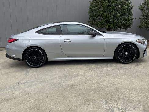 Certified 2024 Mercedes-Benz CLE 300 4MATIC Coupe image 5