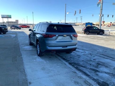 Certified 2023 Chevrolet Traverse Premier image 9