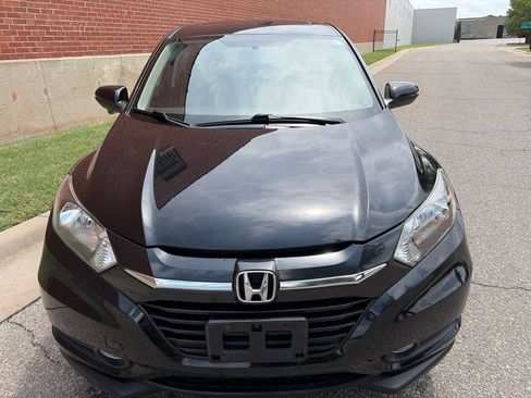 Used 2018 Honda HR-V EX image 5