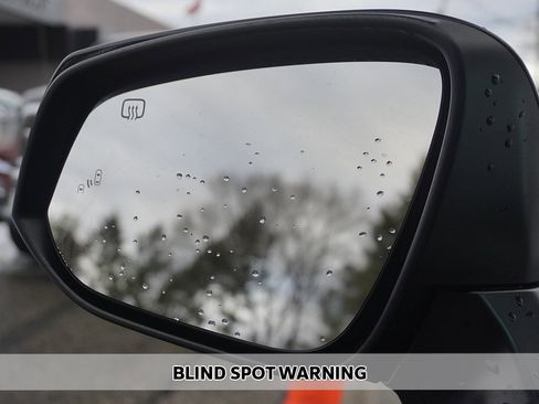 Used 2021 Toyota Sienna LE image 4