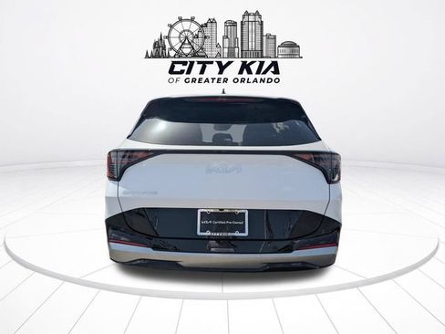 Certified 2026 Kia Sportage SX FWD image 4