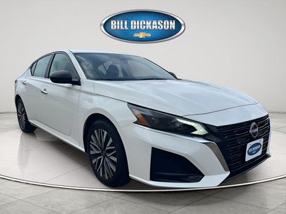 Used 2025 Nissan Altima 2.5 SV