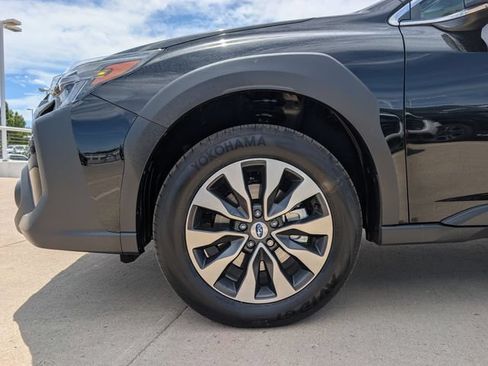 Certified 2025 Subaru Outback Limited AWD/4WD image 12