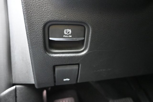 Used 2024 Jeep Grand Cherokee Limited 4xe AWD/4WD image 17