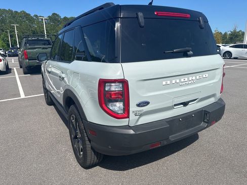 Used 2024 Ford Bronco Sport Outer Banks w/ Tech Package AWD/4WD image 3