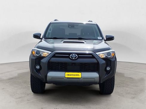 Used 2022 Toyota 4Runner TRD Off-Road Premium AWD/4WD image 8