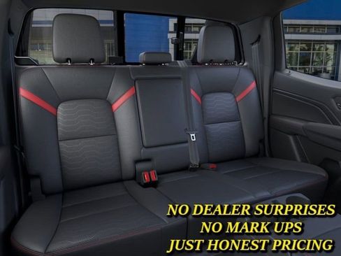 New 2026 Chevrolet Colorado Z71 w/ Midnight Edition AWD/4WD image 17