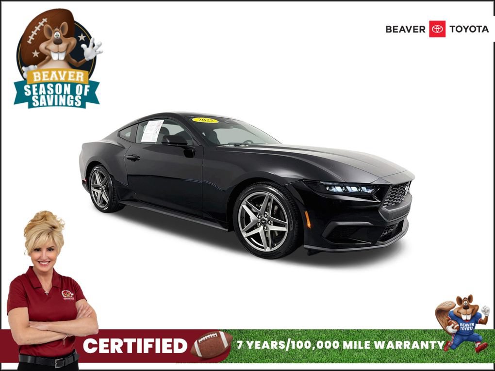 Used 2025 Ford Mustang Coupe RWD image 1
