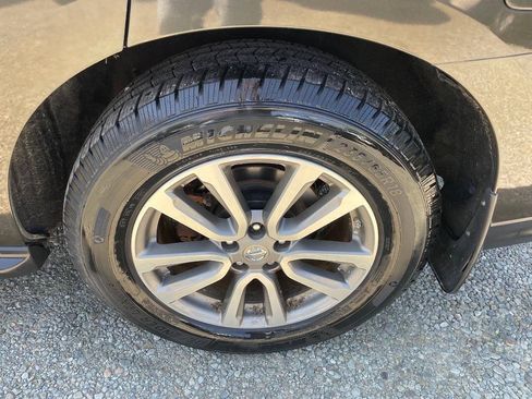 Used 2015 Nissan Pathfinder S FWD image 28