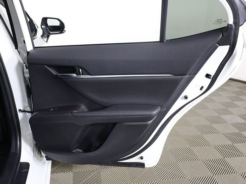 Used 2024 Toyota Camry XSE w/ Navigation Package image 29