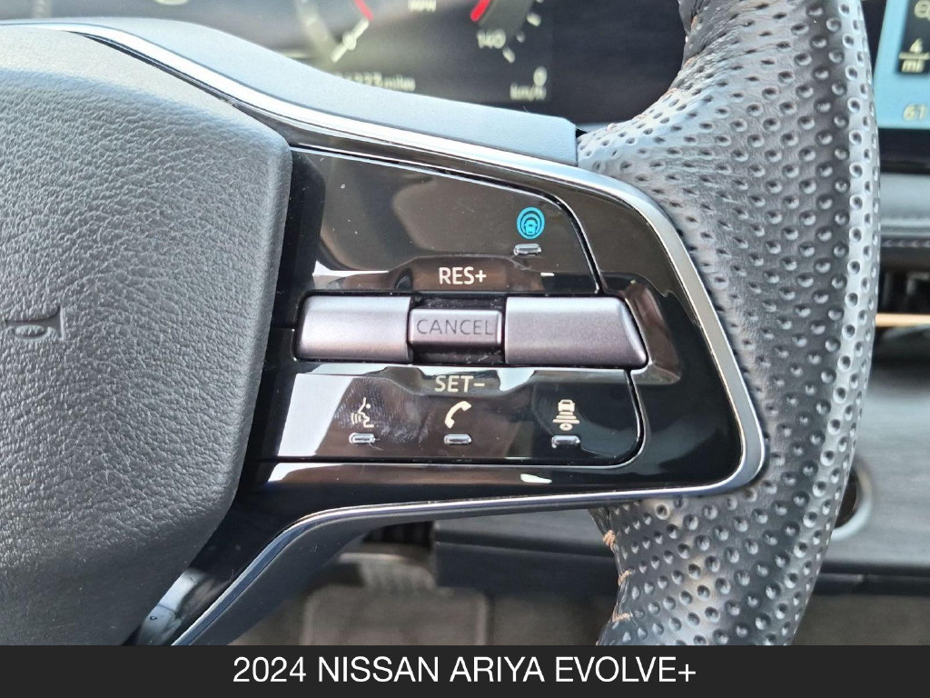Used 2024 Nissan Ariya AWD image 19