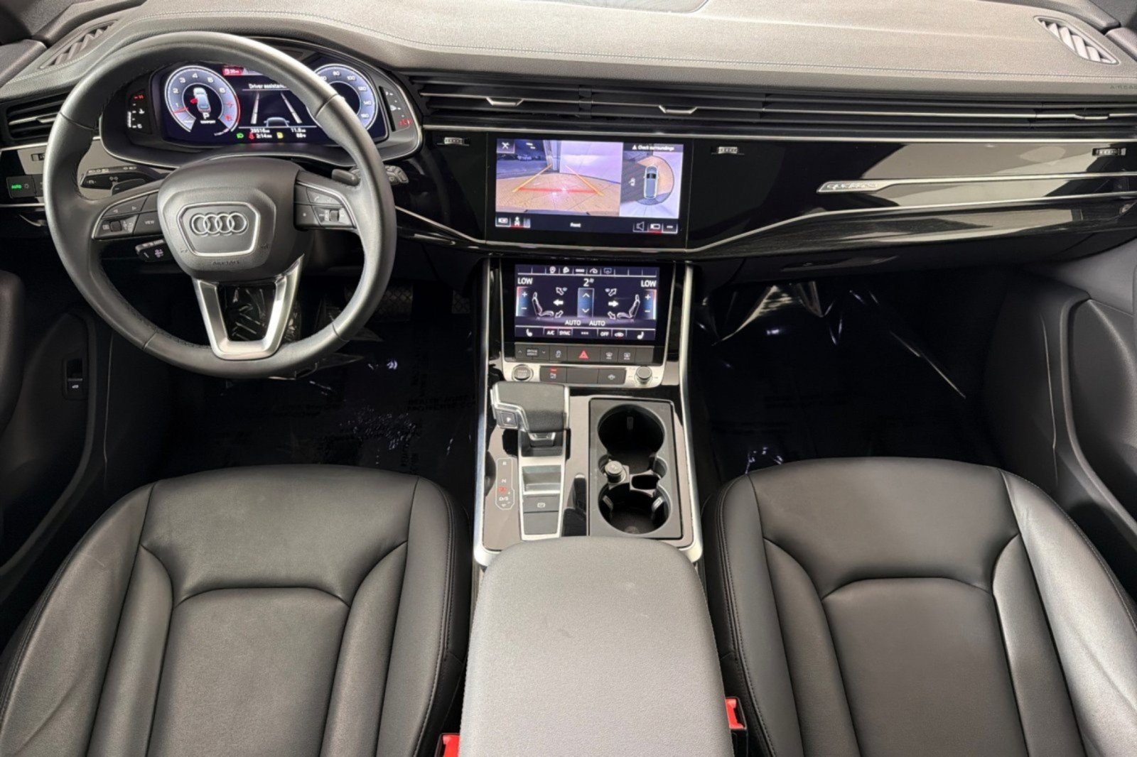 Used 2023 Audi Q7 3.0T Premium w/ Convenience Package AWD/4WD image 12