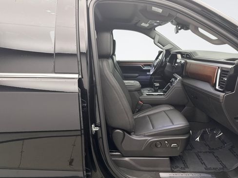 Used 2022 GMC Sierra 1500 Denali AWD/4WD image 18