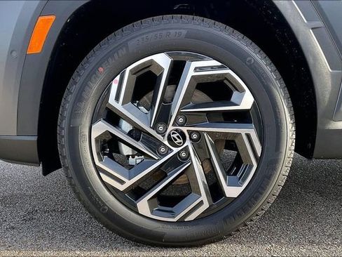 New 2026 Hyundai Tucson Limited image 12