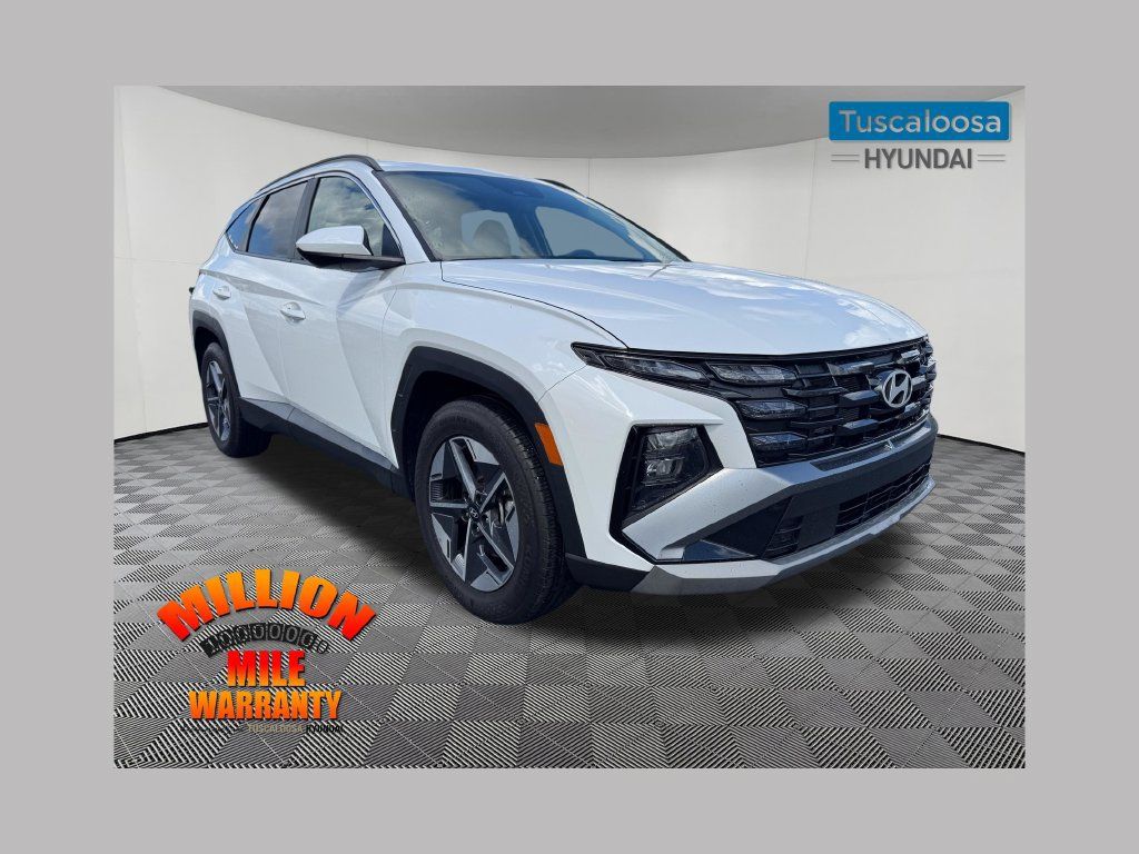 Used 2025 Hyundai Tucson SEL FWD image 1