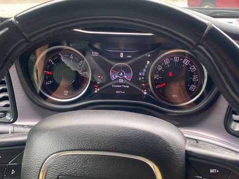 Used 2018 Dodge Challenger SXT RWD image 19