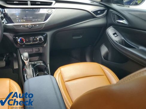 Used 2023 Buick Encore GX Preferred FWD image 16
