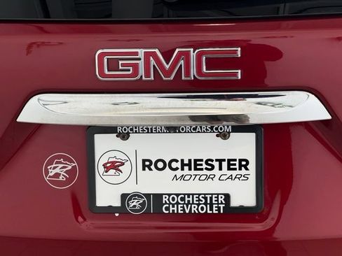 Used 2018 GMC Terrain Denali w/ Comfort Package AWD/4WD image 48