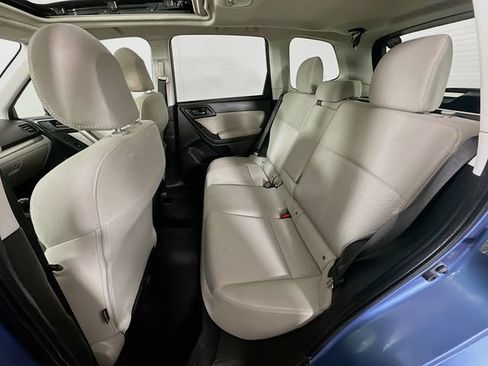 Used 2015 Subaru Forester 2.5i Premium AWD/4WD image 30