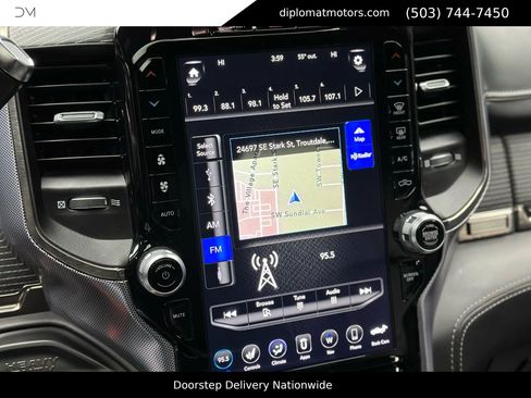 Used 2020 RAM 3500 Limited image 29