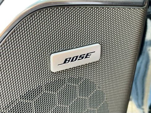 Used 2016 Cadillac Escalade Platinum RWD image 13