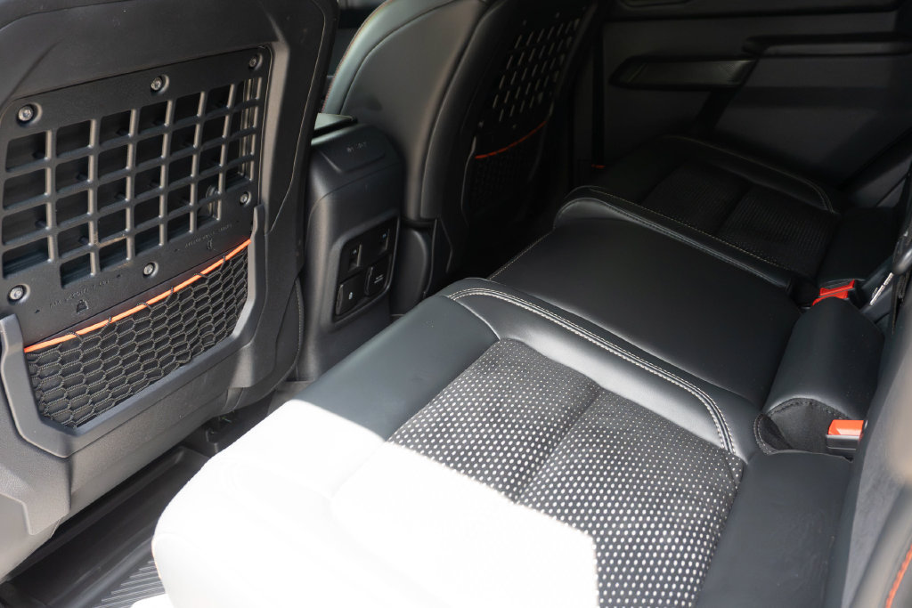 Used 2024 Ford Bronco Raptor w/ Interior Carbon Fiber Pack 6 AWD/4WD image 26
