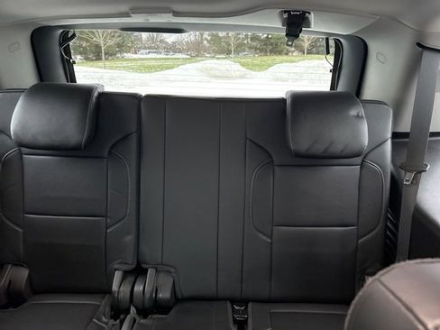 Used 2019 Chevrolet Tahoe Premier w/ RST 6.2L Performance Edition image 32