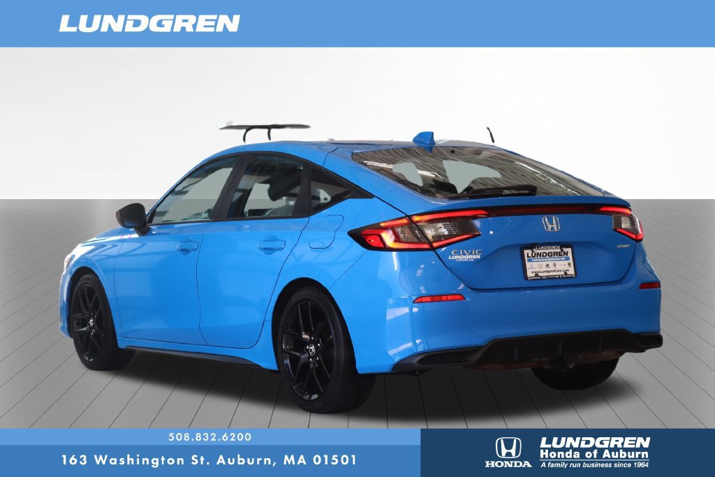 Used 2023 Honda Civic Sport image 4