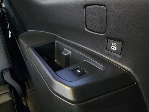 Used 2025 Lexus GX 550 w/ Accessory Package (2T) image 86