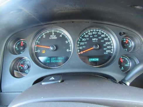 Used 2009 GMC Yukon Denali image 12