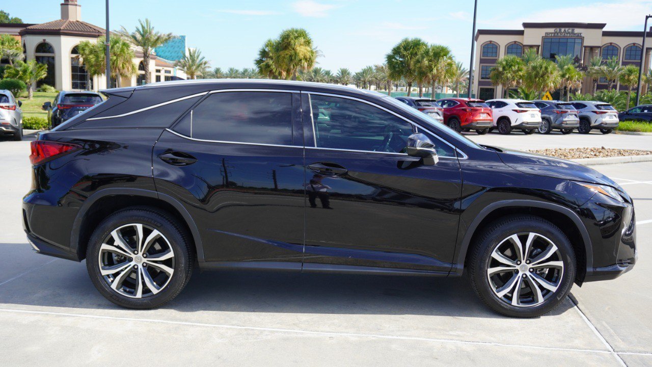 Used 2017 Lexus RX 350 FWD w/ Premium Package image 4