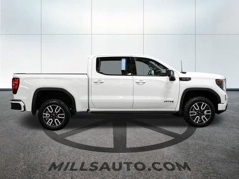 Certified 2024 GMC Sierra 1500 AT4 w/ Technology Package image 9