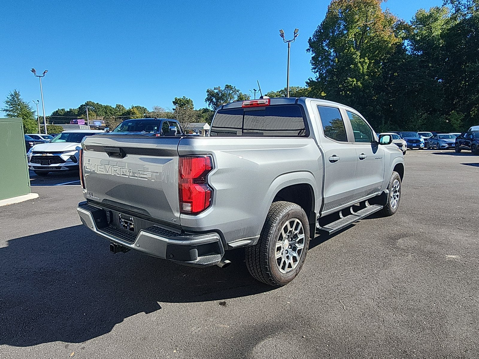 Used 2024 Chevrolet Colorado LT w/ LT Convenience Package III RWD image 5