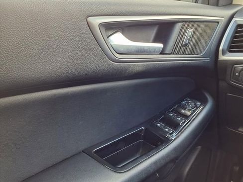 Used 2020 Ford Edge SEL w/ Convenience Package image 20