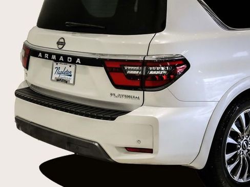 Used 2021 Nissan Armada Platinum w/ Captain's Chairs Package image 7