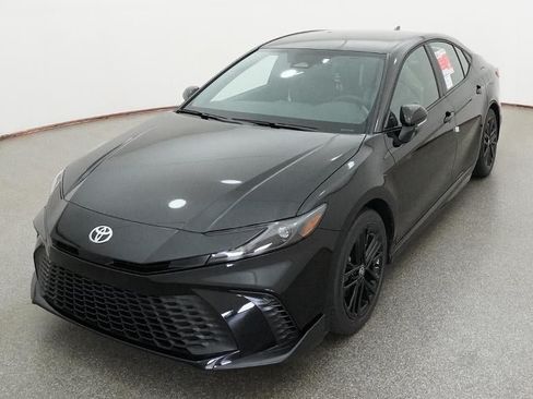 New 2026 Toyota Camry SE w/ Convenience Package FWD image 16