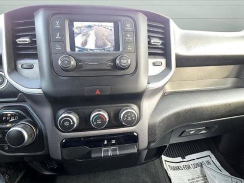 Used 2022 RAM 1500 Big Horn AWD/4WD image 19
