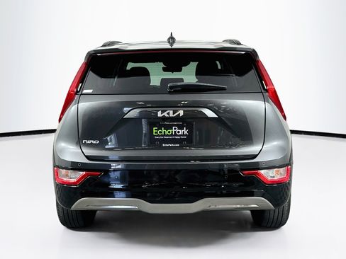 Used 2024 Kia Niro Wind w/ Wind Preserve Package FWD image 7