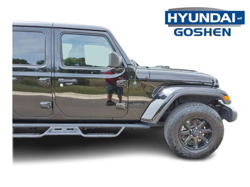 Used 2021 Jeep Gladiator Sport image 10