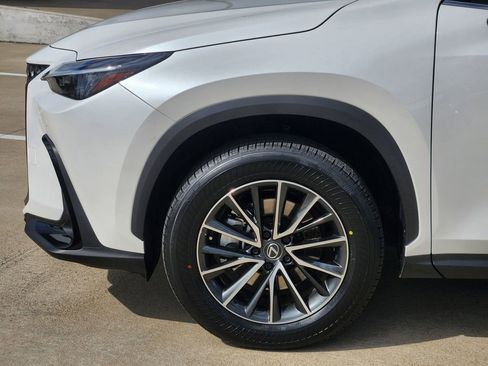 Used 2024 Lexus NX 350 AWD image 8