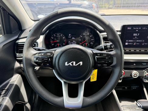 Used 2022 Kia Rio S FWD image 12